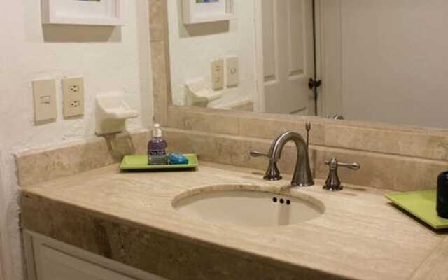 Marina Pinacate 1BR 411-V by Casago