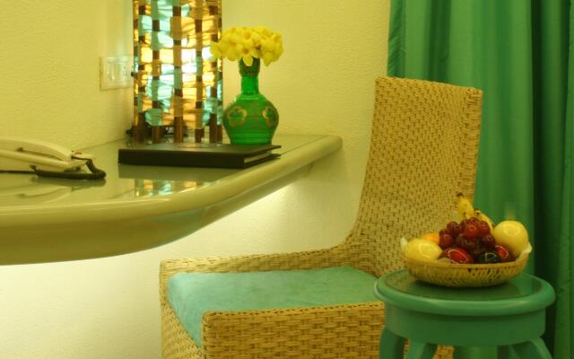 The Golden Crown Hotel & Spa, Colva
