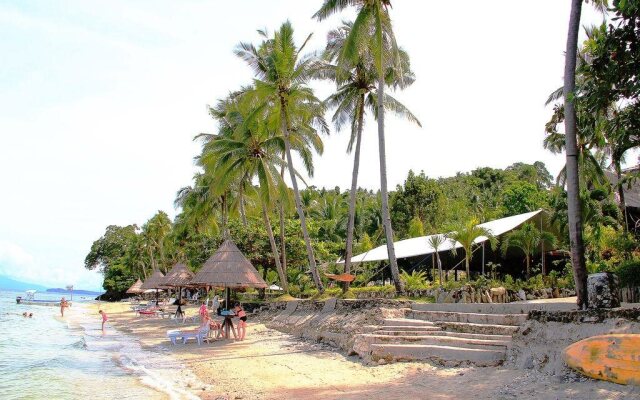 Coco Beach Island Resort