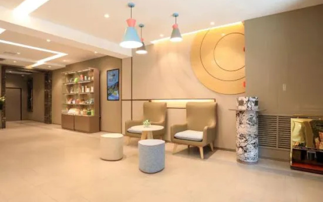 Homeinn · neo Hotel (Harbin Central Avenue Pedestrian Street)