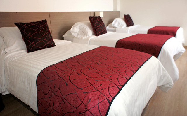 Hotel Grand Plaza Corferias