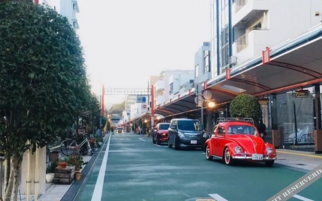 Momotaro International House