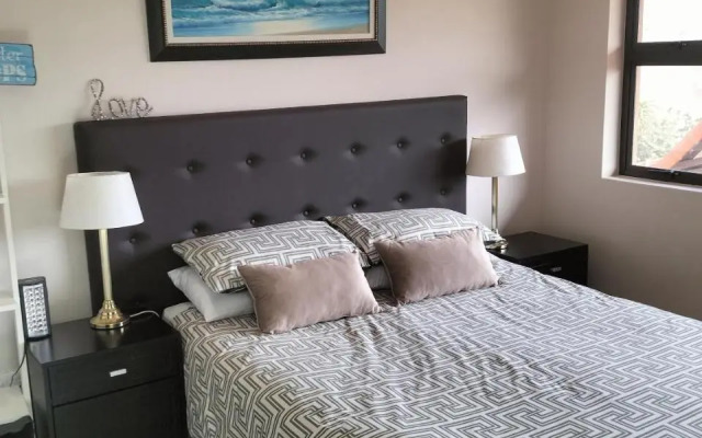 Zimbali Fully equipped Apartment- 2 sleeper