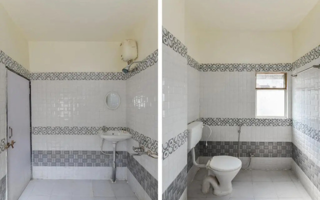 Krishna Palace Guest House by OYO