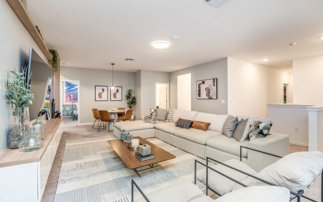 2505SHANTI, Kissimmee, US