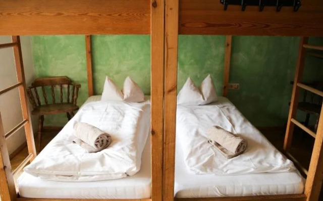 Hotel Schwarzer Adler Sillian