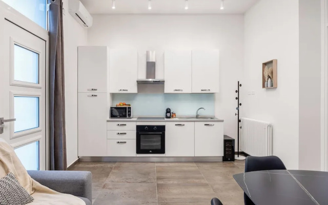 Casta Diva Fervore Apartments