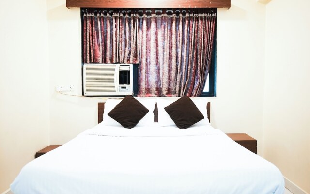 Della Conforts by OYO Rooms