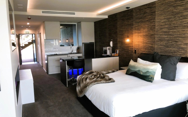 Fiordland Lakeview Motel and Apartments — 4-star hotel in Te Anau