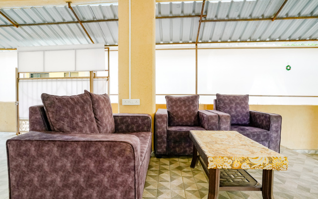 FabHotel Shivsai Suites
