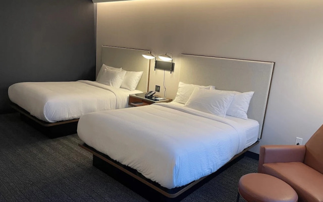 Courtyard by Marriott Montreal Midtown
