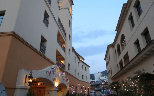 Poppy Springs Resort & Spa