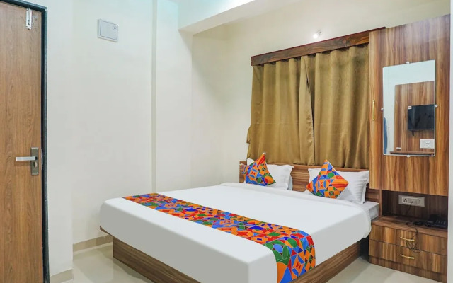 Fabhotel The Mantra inn - Nr world trade center