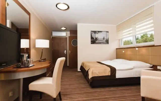 Hotel 77 Restauracja Spa