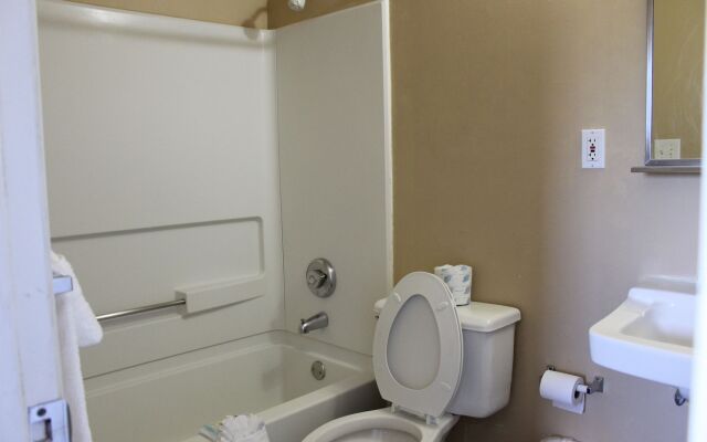 Suburban Extended Stay Hotel Charlotte-Ballantyne