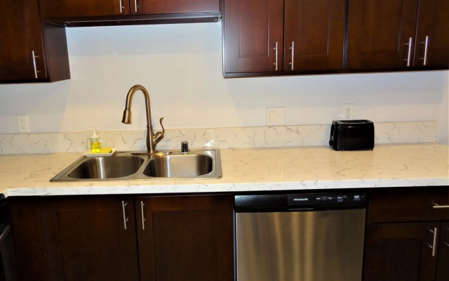 All In Stay In Reseda