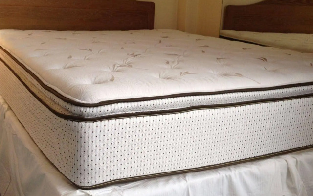 Parisian Hotel South Beach