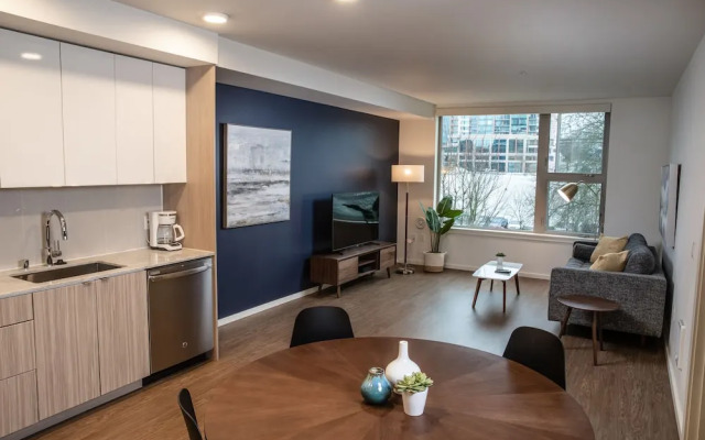 Domicile Suites at Venn on Main