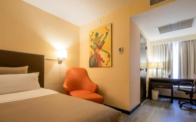 Hotel Rocaval