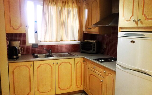 Kaloudis Apartments & Studios