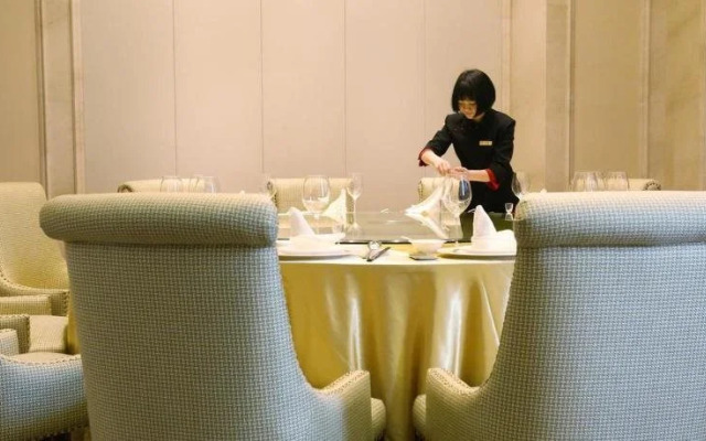 America's Best Rixin International Hotel