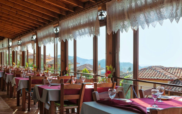 Akritas Ef Zin Villas & Suites