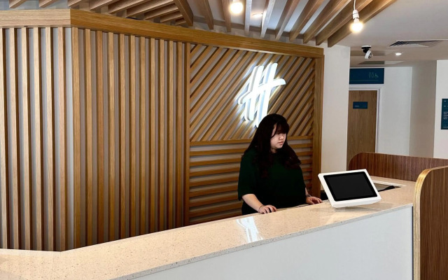 Holiday Inn Bristol Airport by IHG