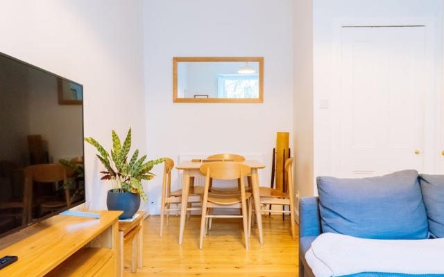 Stylish and Central Flat in Edinburgh