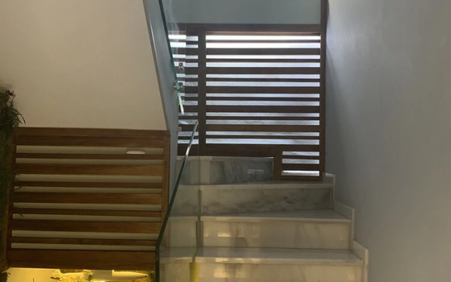 TGS & RUMEX Suites Banus