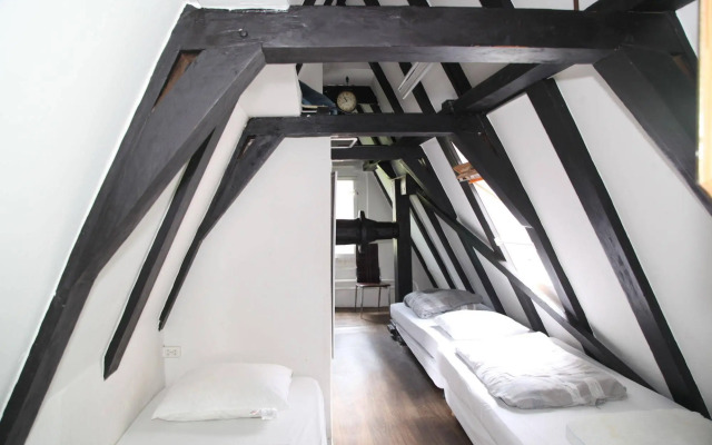 International Budget Hostel