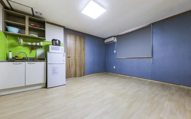Boryeong Paradise Pension Motel