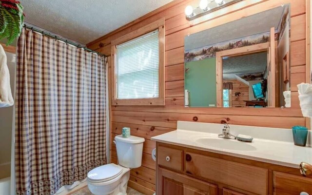 Cubs Cove - One Bedroom Cabin