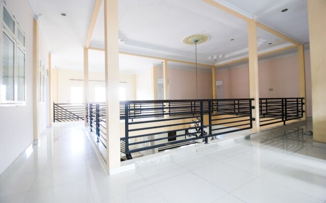 OYO 2138 Tiaz Homestay