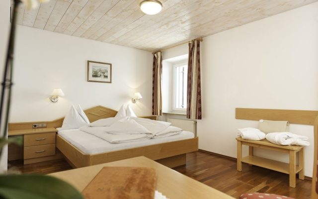 Suitehotel Gampen