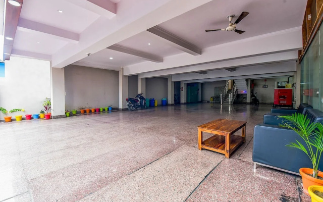 FabHotel Mayank Residency