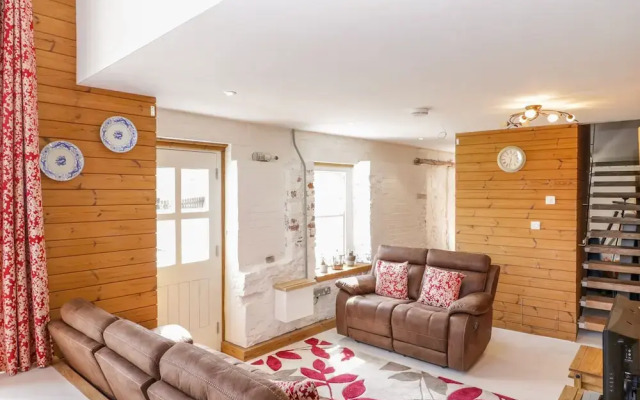 Avonside Cottage