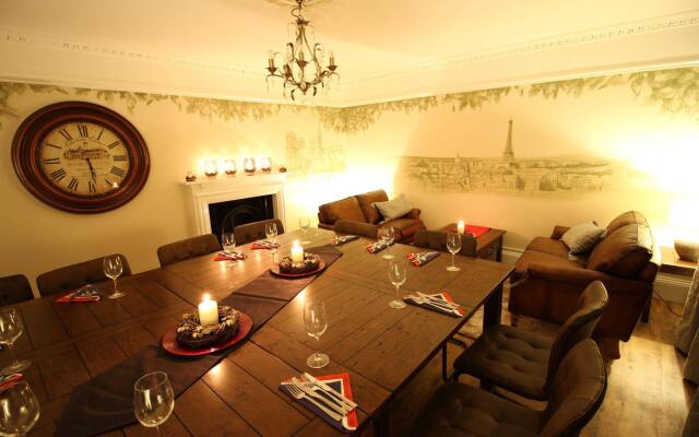 The Pilgrims Hotel