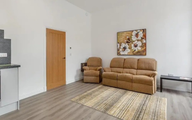 Cosy Apartment - Sleeps 4 & Stunning Views