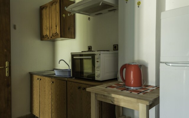 Angeliki Cozy Apartment by Konnect, centrally located in Syvota