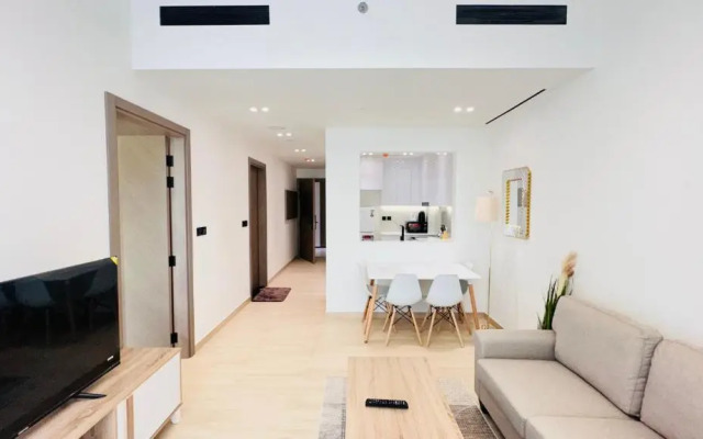 OYO 1287 Home Fully Furnished 1Bed At JVC