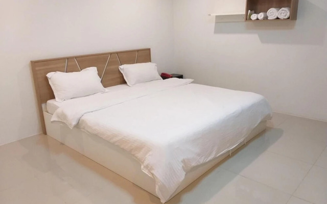 Chai Hotel Bangbo