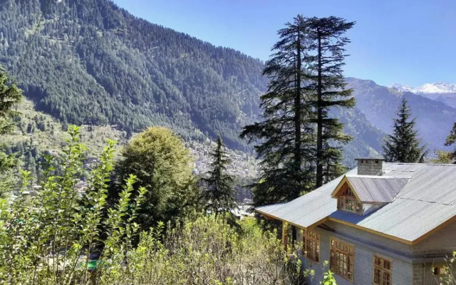 Guru Chaya Cottage