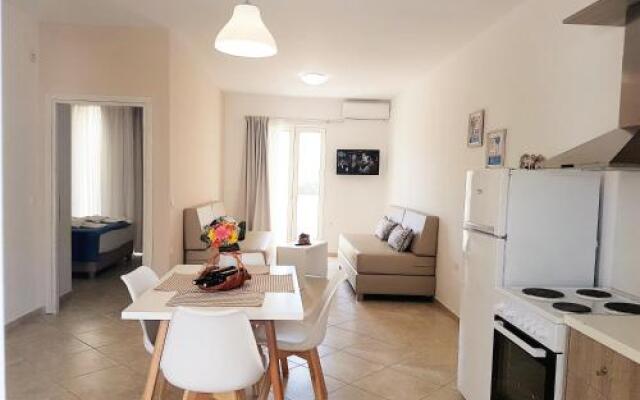 Argiri Apartments & Suites