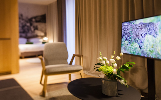 One Suite Hotel