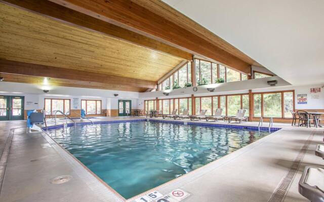 Holiday Inn Express & Suites Hayward by IHG