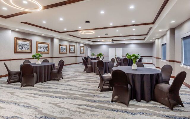 Holiday Inn Express Hotel & Suites Sulphur Springs