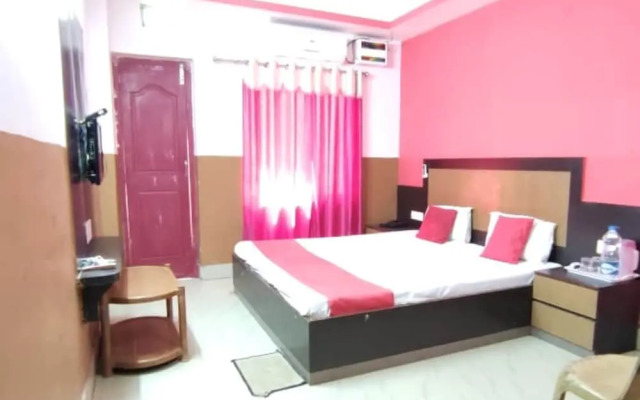 Goroomgo Samrat Palace Puri