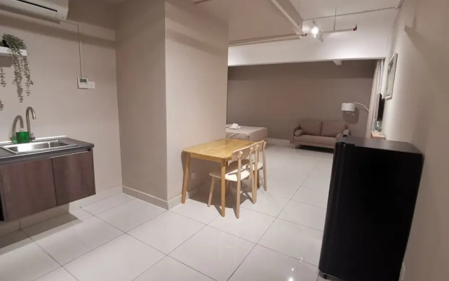 Edumetro  Subang Jaya