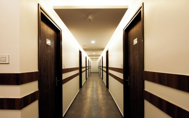 Itsy Hotels Silver Keys