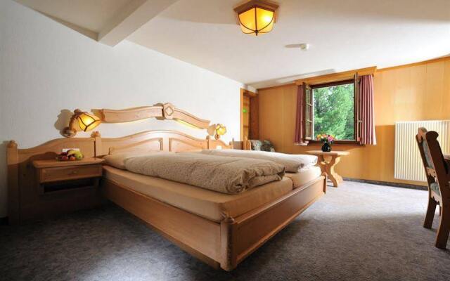 Hotel-Restaurant Waldesruh, Franziska Supersaxo